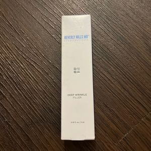 Beverly Hills Deep Wrinkle Filler